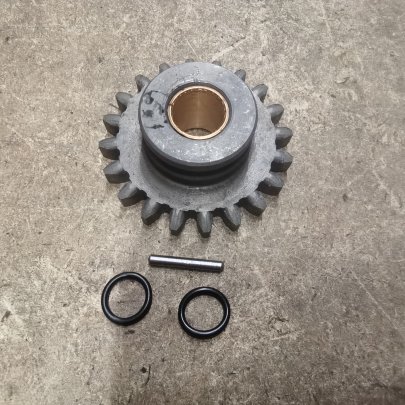 Шестерня А29.01.200 компрессора (н/р кольцо 13,4*2,4 - 2 шт.Штифт 2,4*28 ГОСТ 3128-70 -1 шт.)(БЗА)