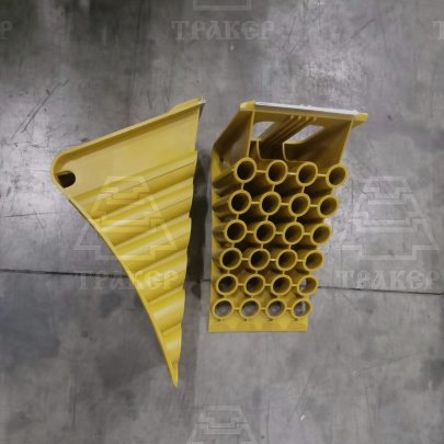 Башмак 45104-3927001 (упор) противооткатный (пластик)