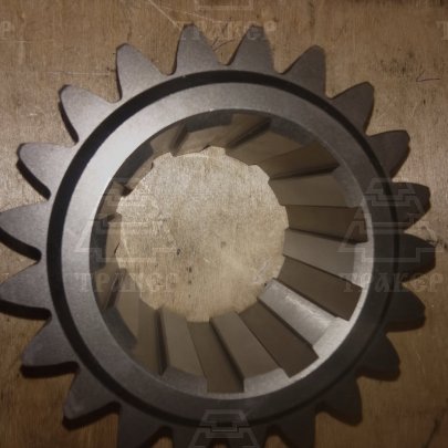 Шестерня 700А.17.01.085 промежуточного вала (21 зуб)