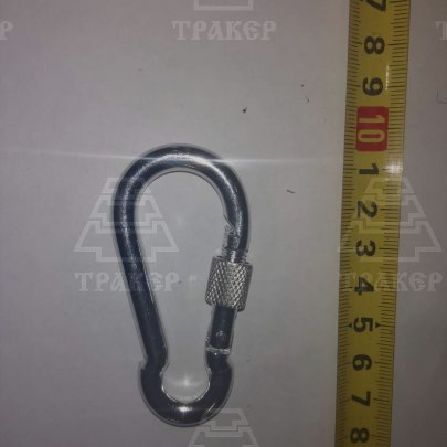 Карабин с фиксатором (муфтой) 7 мм DIN 5299 D цинк