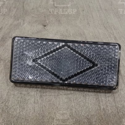 Катафот 561.3731-01 белый прямоугольный (аналог. 3022.3731) креп.1 болт