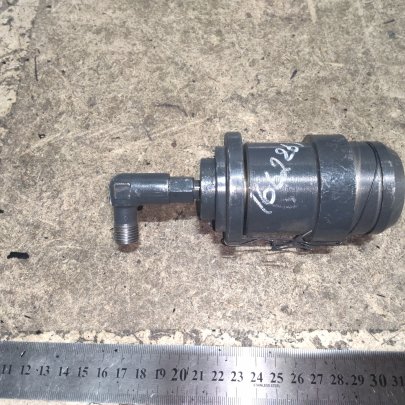 Г/цилиндр ЦС-83000-01 (14х1,5) вариатора вентилятора очистки Дон-1500