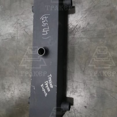 Бак радиатора 700-1311000-2 расширительный Я-З-236/238 без отверстия под клапан паровоздушный