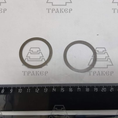 Прокладка регул.подшип. хвостовика 0,15мм 3741-00-2402032-00