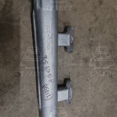 Труба 240-1303104 водяная Я-З-240 передняя правая (общие ГБЦ)