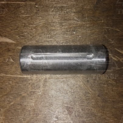 Ось 10Б.05.00.602 рычага натяжника Дон-1500Б, Вектор