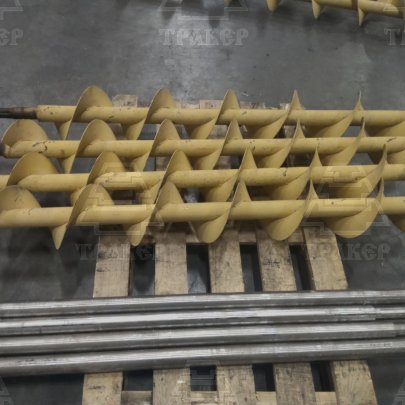 Шнек 101.01.05.100 колосовой блока шнеков L=180мм Вектор Выгодные цены на автозапчасти для тракторов и спецтехники в Perm.traker.ru с доставкой в Перми и Пермском крае