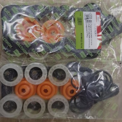 Р/к Р-80 3/1-222 полн. (1002) (с пластм.) прокладки паронит с полиуретановым чехлом (П327) Выгодные цены на автозапчасти для тракторов и спецтехники в Vologda.traker.ru с доставкой в Вологде и области