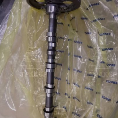 Вал 536.1006010 распределительный с шестерней в сборе Я-З-536 (Завод)