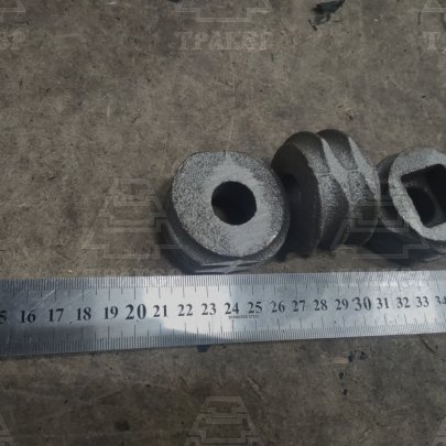 Пробка 3518050-11043А пружины механизма уравновешивания (без внутр резьбы, внутр квадрат)