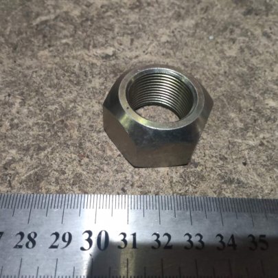 Гайка 10.27.01.621 (ЖХН 03.605) оси рычага привода ножа реж. апп. М24х1,5 низкая (Акрос,Вектор,ДОН)