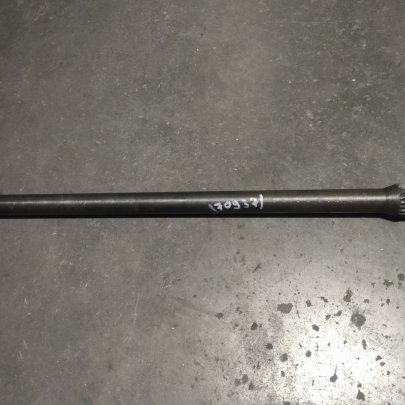 Вал 151.39.101-4 задн.прав.(1022мм) мелк.шлиц Z=18/22