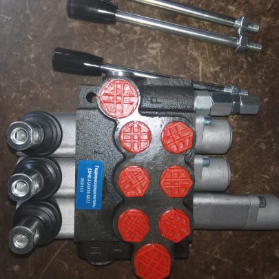 Г/распределитель 3P40-1А1А1К16 GkZ1 3-х секц.(3P40F-OT/ОТ/K16) Китай(1секц с плав. 2секц без фиксац)