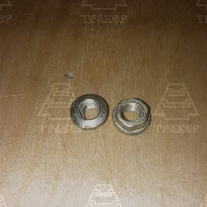 Гайка 220-1601109 (БЗТДиА)