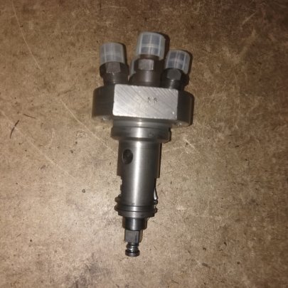 Секция В/Д Д-144 (57.1111010) 4 штуц.