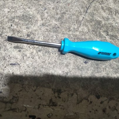 Отвертка шлицевая 200х1,2х8,0 