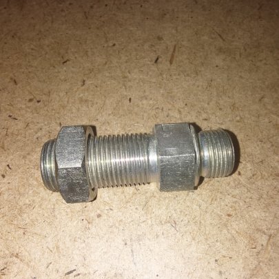 Переходник BSP(ш) 3/8 - DKM(ш) 18*1,5 (к/гайка в комплекте)