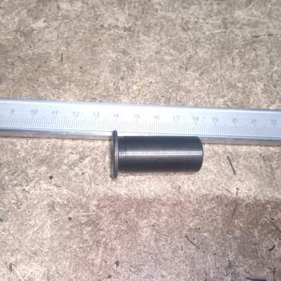 Палец 260-1310019